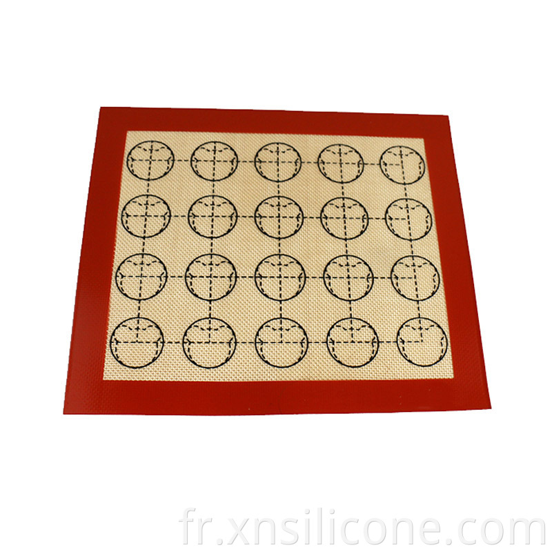 Silicone baking mat